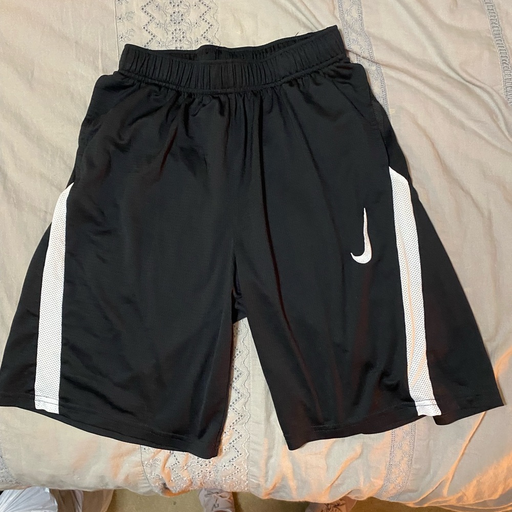 Boys XL Nike shorts
